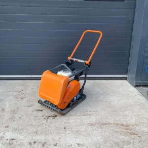 Plate compactor machine with orange handle